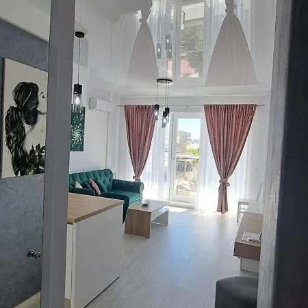 Silvana 2 Camere, Mamaia-sat Appartamento