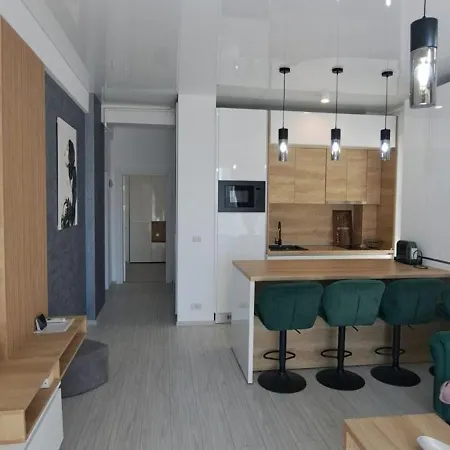 Appartamento Silvana 2 Camere, Mamaia-sat *